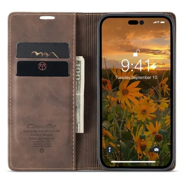 Puzdro CASEME pre iPhone 14 Pro tmavo hnedé
