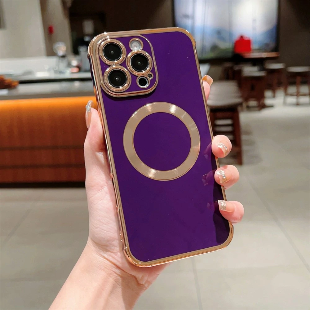 Kryt na iPhone 16 Pro Luxury s podporou MagSafe fialový