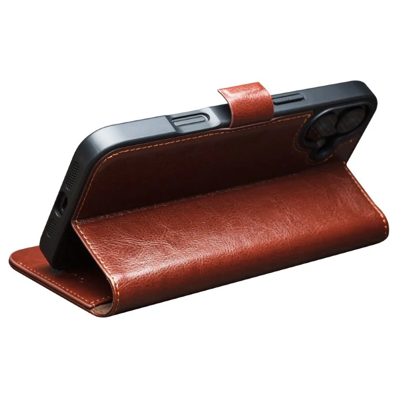 Puzdro QIALINO na iPhone 16 Kožené hnedé