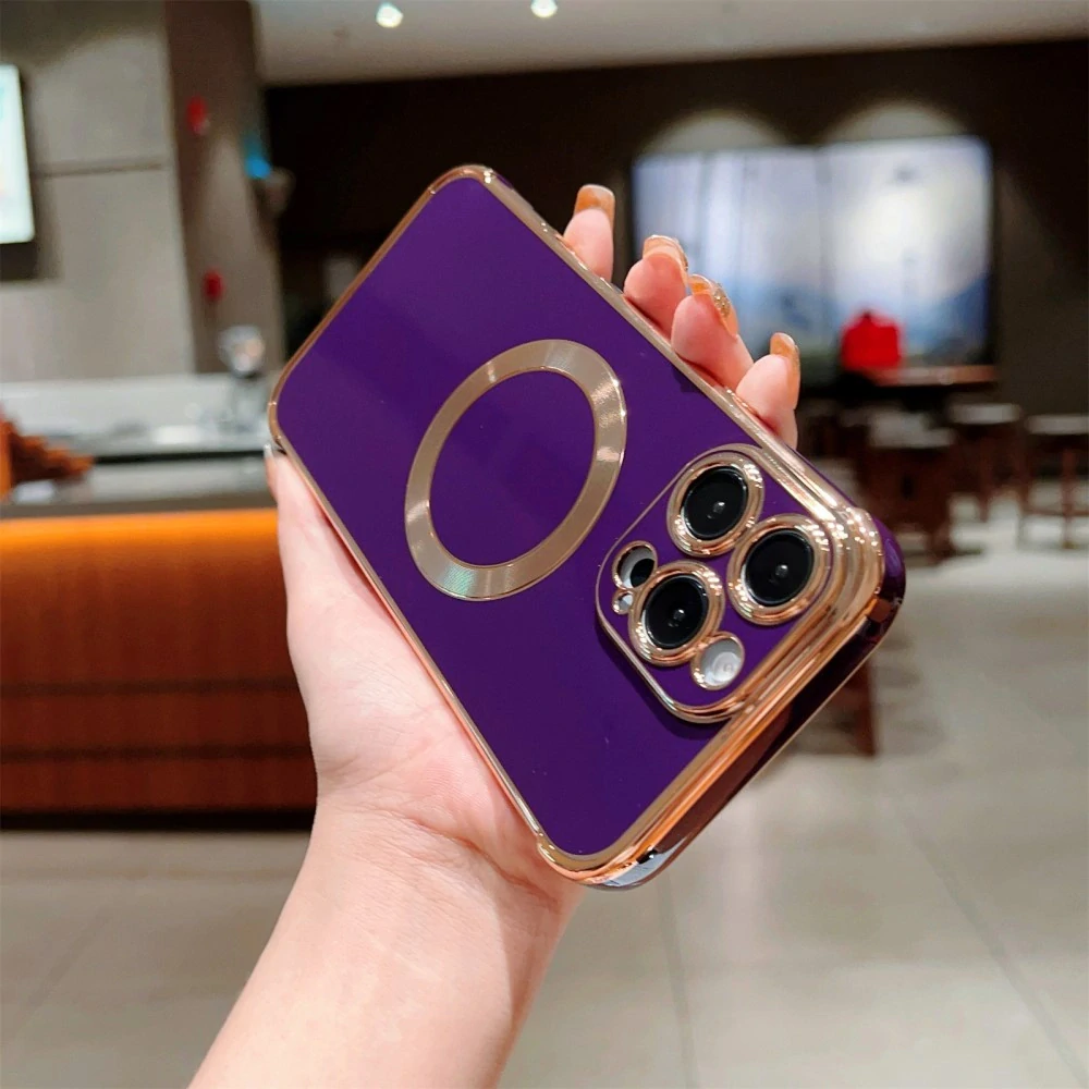 Kryt na iPhone 16 Pro Luxury s podporou MagSafe fialový
