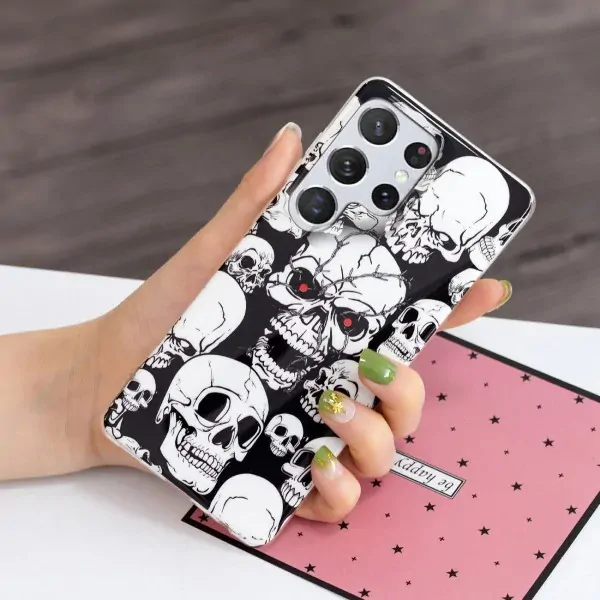 Kryt na Samsung Galaxy S23 Ultra svietiaci Lebky