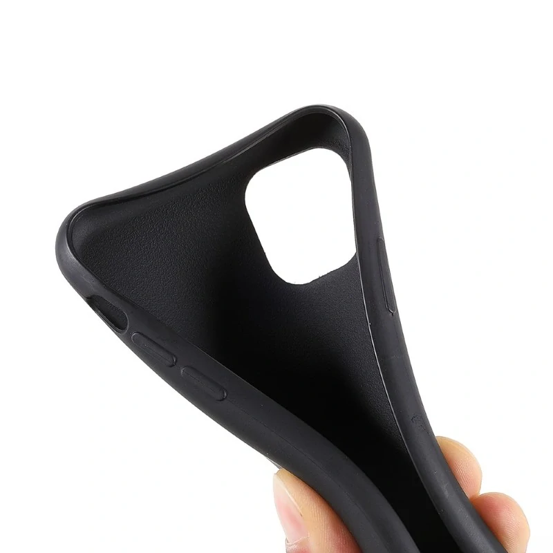 Kryt na iPhone 11 gumový so šnúrkou na krk čierny