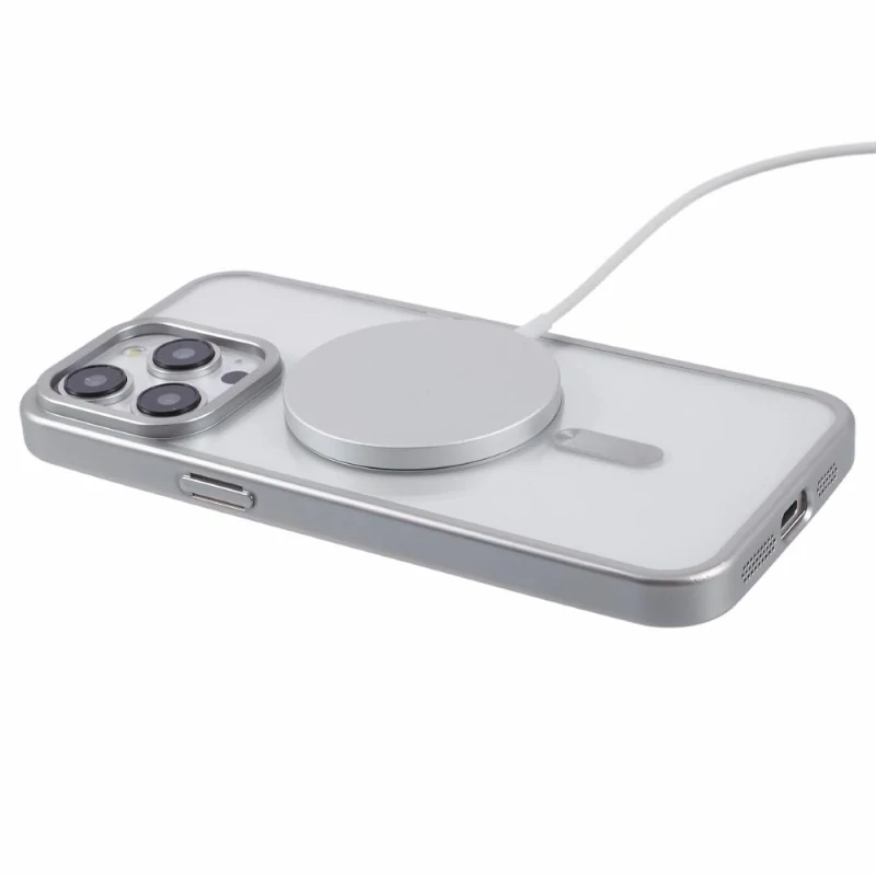 Kryt na iPhone 14 Pro Max gumový s podporou MagSafe strieborný
