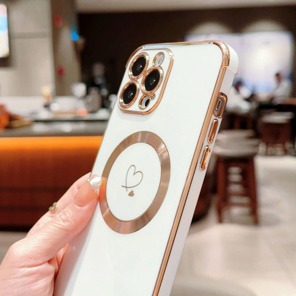 Kryt na iPhone 14 Pro Max Srdiečko s podporou MagSafe fialový