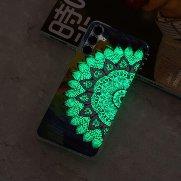 Kryt na Samsung Galaxy S23 svietiaci Mandala