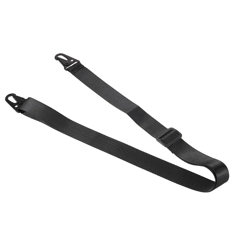 Kryt na iPhone 7 / 8 / SE ( 2020 / 2022 ) gumový so šnúrkou na krk čierny