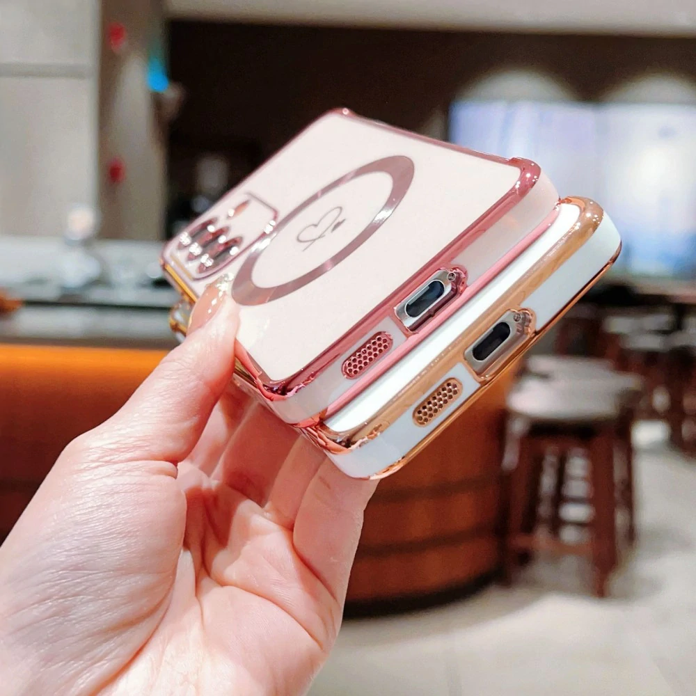 Kryt na Samsung Galaxy S23 FE Srdiečko s podporou MagSafe fialový